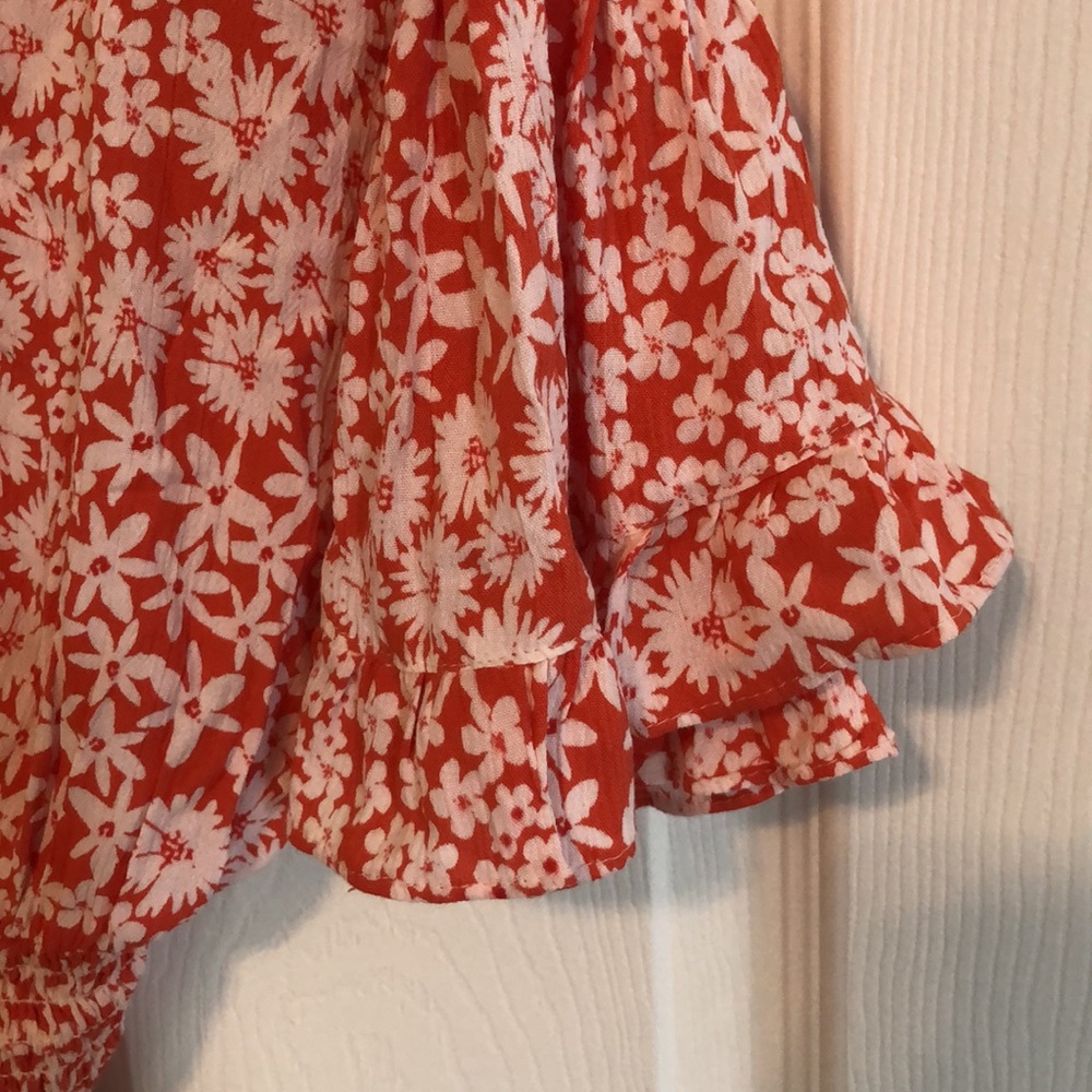 ANGIE Boho V-Neck Floral Smocked Waist Blousy Short Sleeve Crop Top NWT Small - Picture 7 of 7